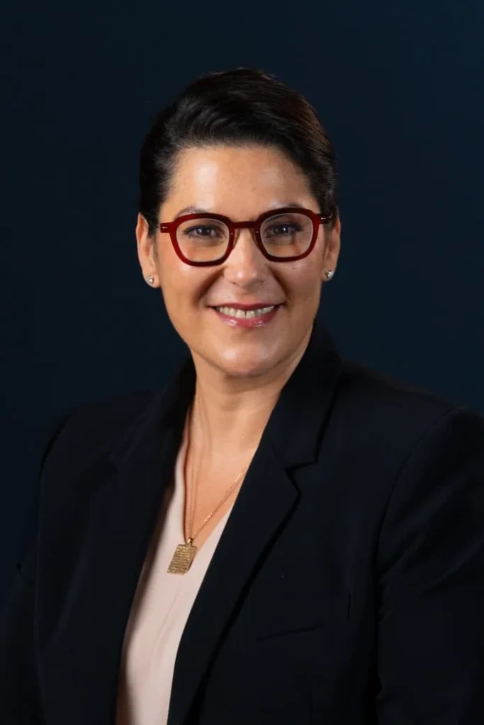 Fatima Zahra Mansouri személyében először neveztek ki női kormányfőt Marokkóban