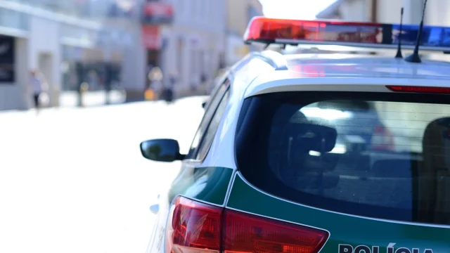 Megerősíti a rendőri jelenlétet az iskolák környékén a szlovák rendőrség