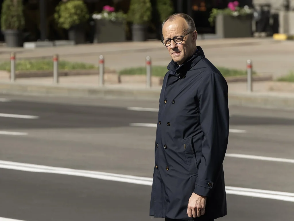 Orosz dróntámadás közben tárgyalt Kijevben Friedrich Merz német kancellár