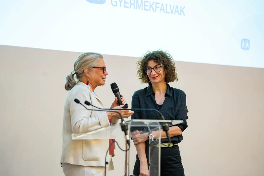 Gyermekvédelmi konferenciát tartottak az állami gondoskodásban élő gyermekek napján