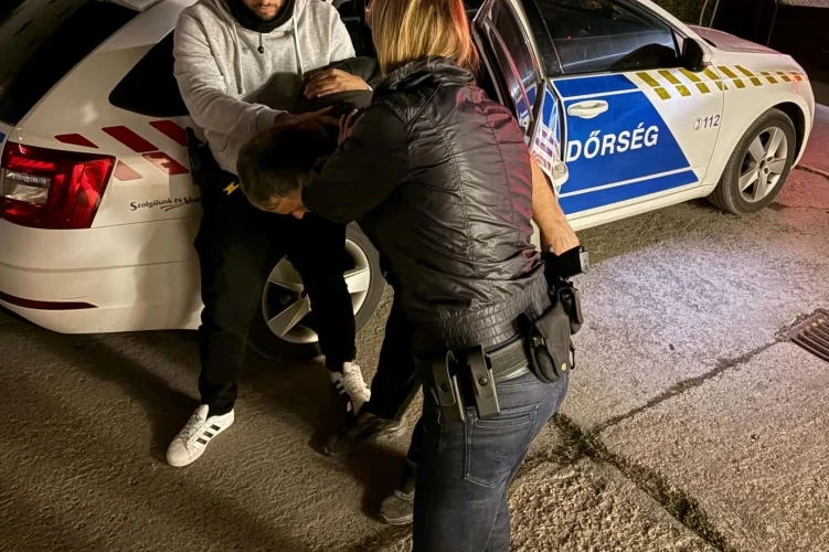 Húsz lopott kerékpárt és egyéb eszközöket foglaltak le a szentesi rendőrök egy szegvári férfi otthonában