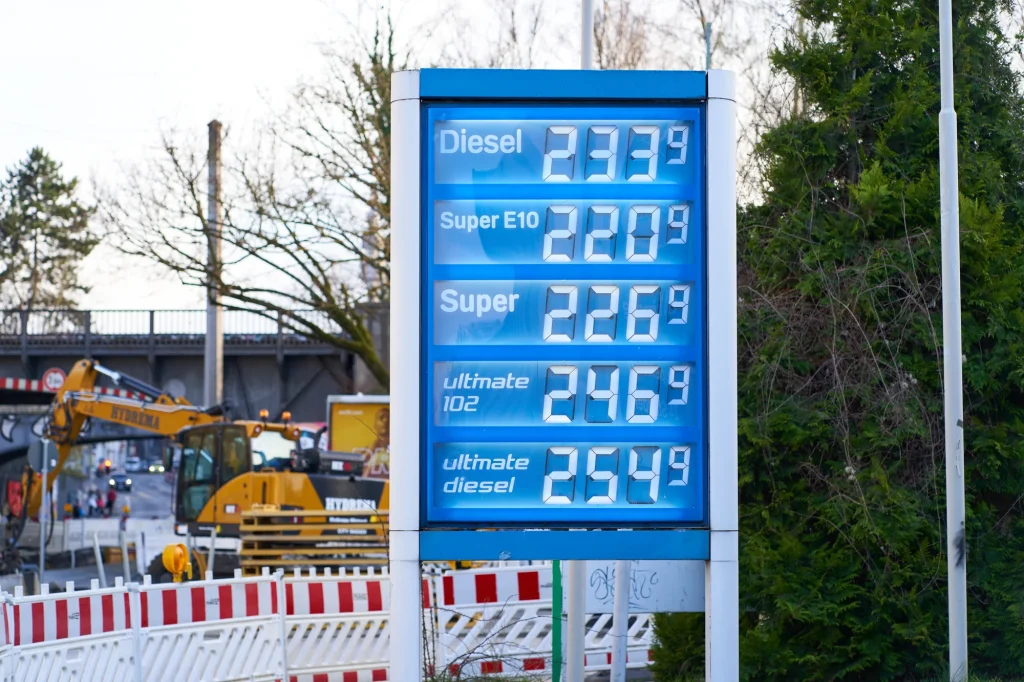Eltérően érvényesül a német üzemanyag-támogatás a benzin és a dízel esetében