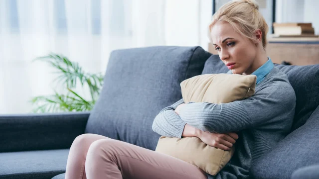 Így kezelhető hatékonyan a szorongás: szakértői tanácsok a mindennapokra