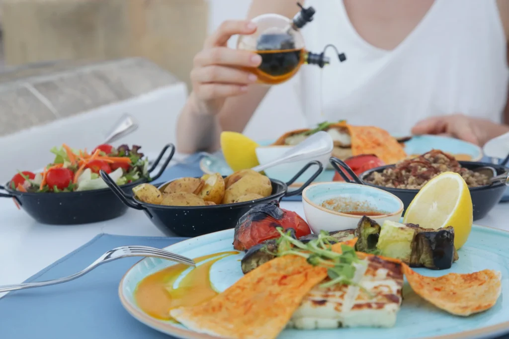 A táplálkozás szerepe a mentális egészségben: mit együnk a jobb hangulatért?