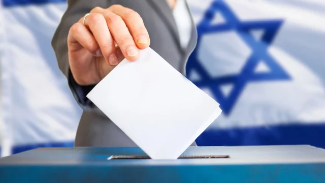 Engedélyezte az izraeli legfelsőbb bíróság az arab pártok indulását a választáson