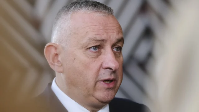Uniós biztos: védőintézkedésre van szükség az MI biztonságos használata érdekében
