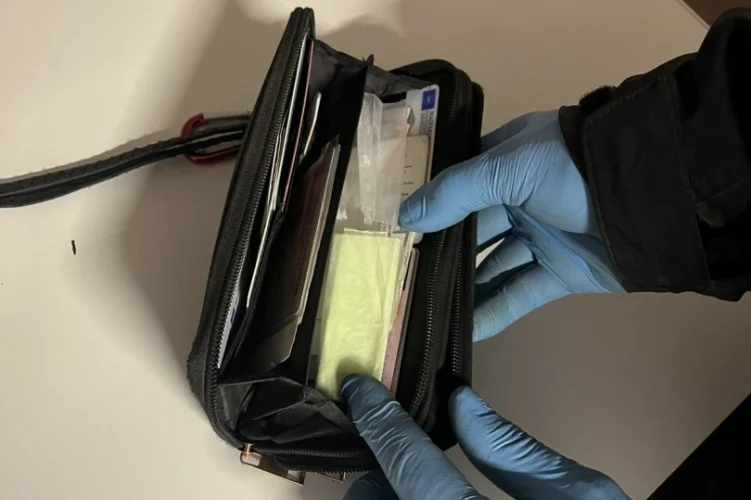 Kábítószer-kereskedőket fogtak el a rendőrök Bakonypölöskén és Pápán