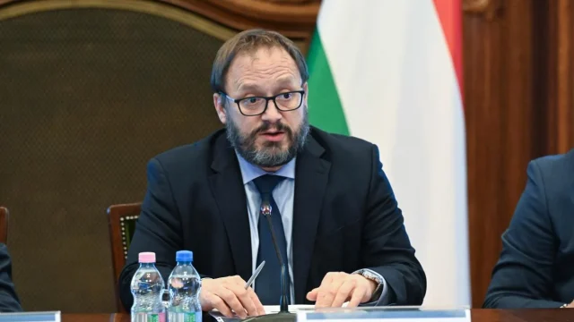 Kármán András: A 2027-es költségvetés prioritása a rezsicsökkentés megőrzése