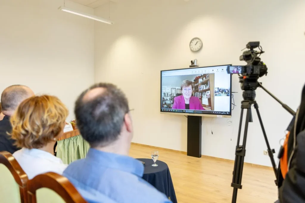 Kihirdették az idei JATE-díjazottak névsorát