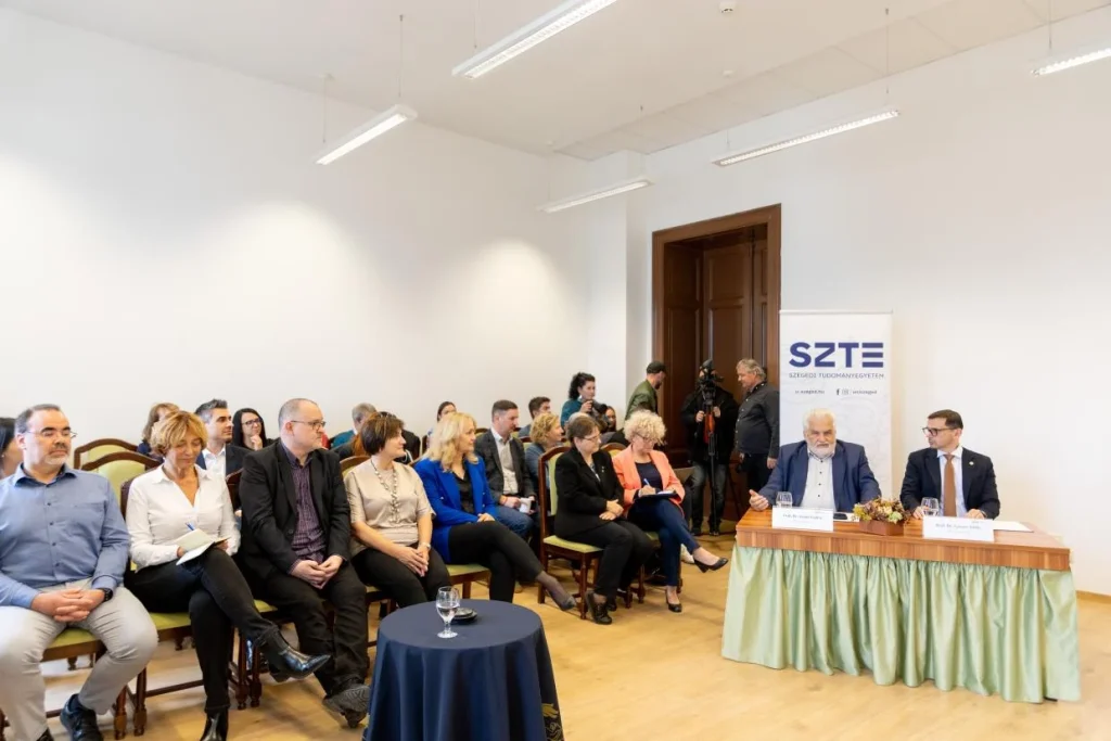 Kihirdették az idei JATE-díjazottak névsorát
