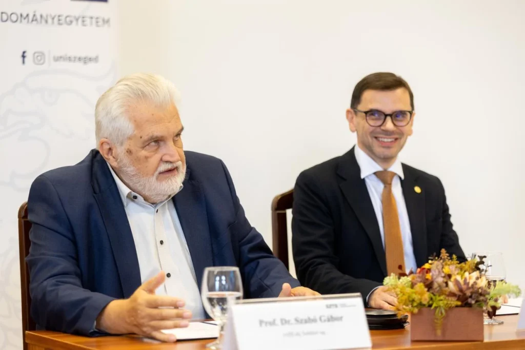 Iványi Tamás Gergő, Röst Gergely és Lovász László kapja idén a Szegedi Tudományegyetem JATE-díját