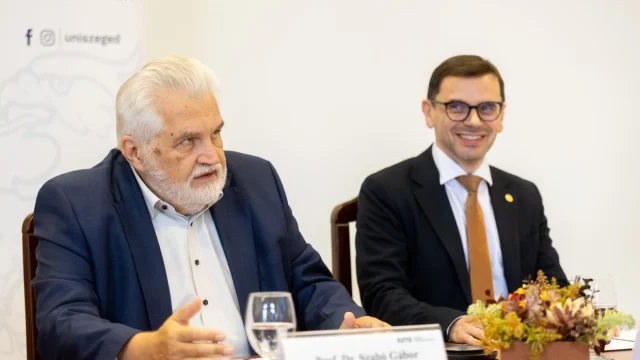 Iványi Tamás Gergő, Röst Gergely és Lovász László kapja idén a Szegedi Tudományegyetem JATE-díját