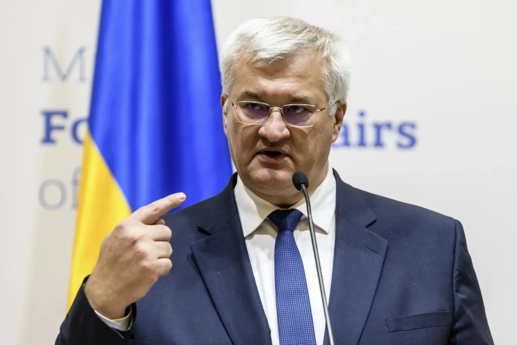 Kijev szerint a tervezett csúcstalálkozó csak elnyújtaná a háborút
