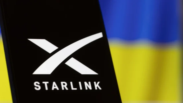 Előzetes figyelmeztetés nélkül korlátozta a Starlink működését Ukrajnában a SpaceX