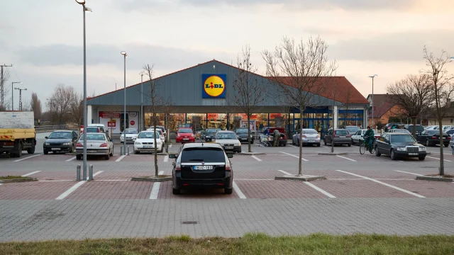 A vártnál lassabban bővült a kiskereskedelmi forgalom augusztusban