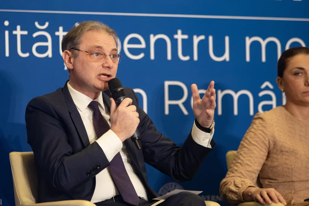 Luca Niculescut bízta meg kormányalakítással Nicusor Dan román államfő