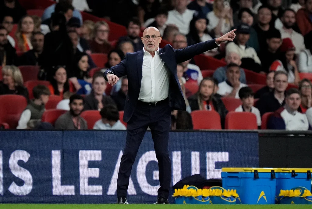 Luis de la Fuente az év edzője a 2026-os Aranylabda-gálán