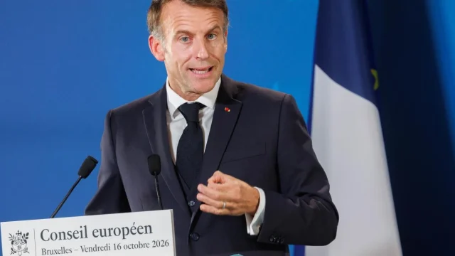 Emmanuel Macron szerint ultrabaloldali csoportok fenyegetik a köztársaságot