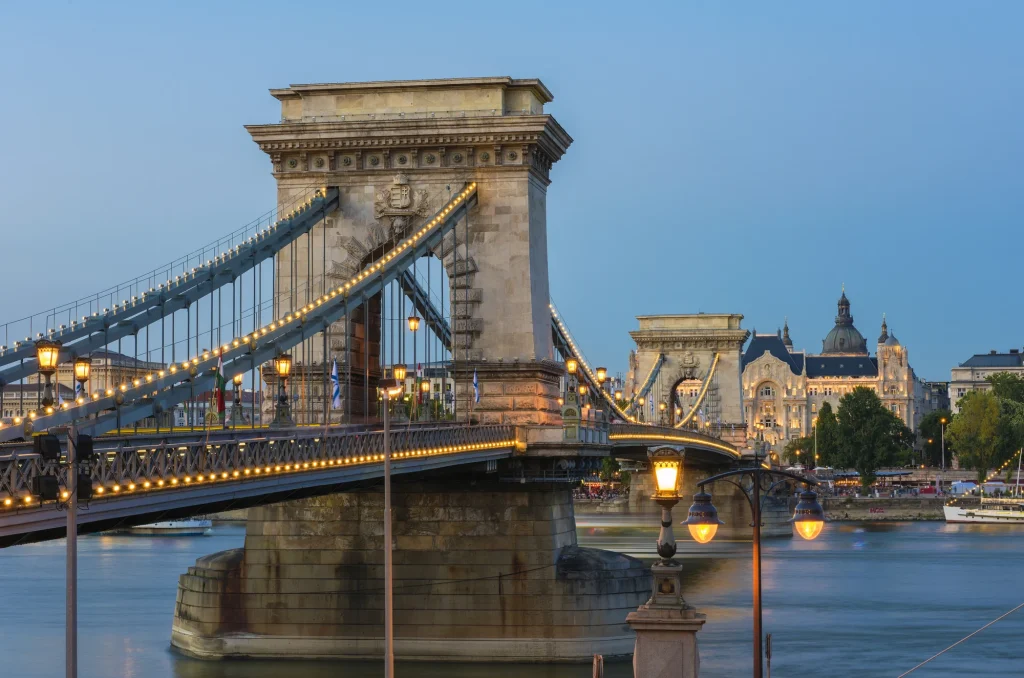 Megjelent a Magyar Közlönyben a döntés: 120 milliárd forintot kap Budapest