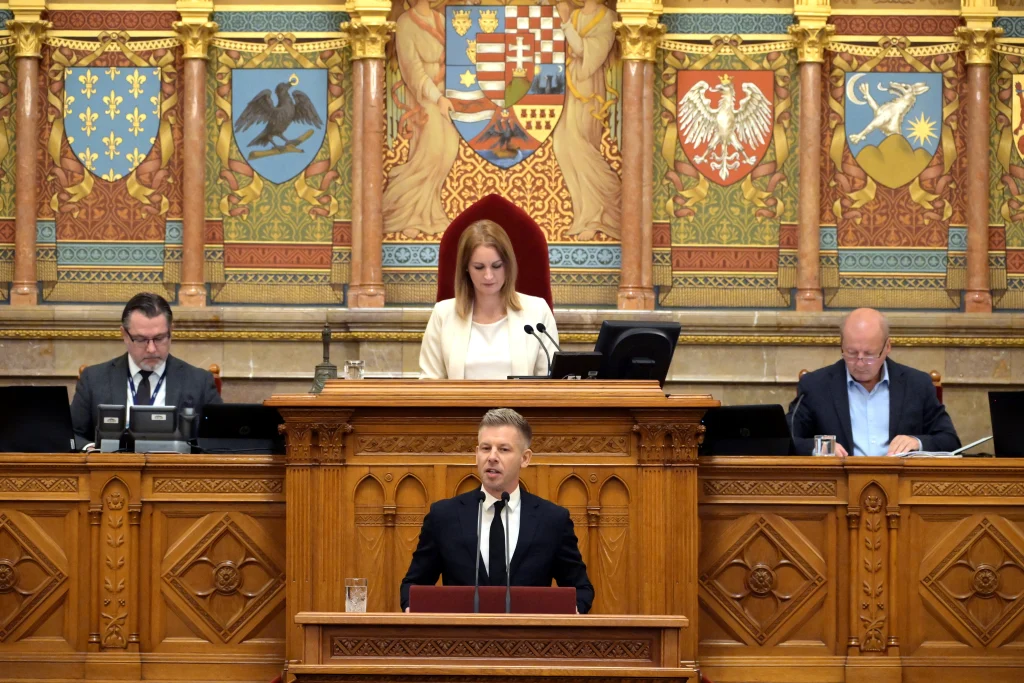 Magyar Péter: A 2027-es költségvetés az igazságosságot és a fejlődést szolgálja