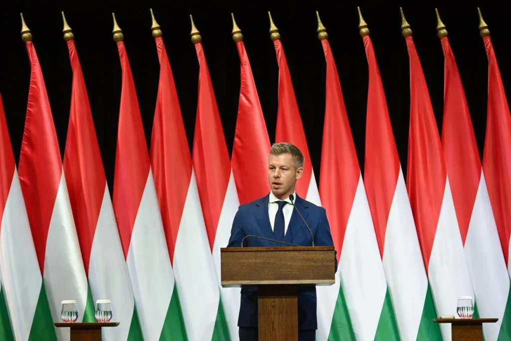 Magyar Péter: Az állam évtizedeken át nem védte meg a gyermekotthonokban élőket