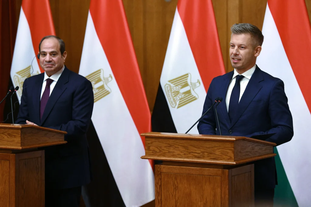 Magyar Péter: tovább erősödnek a magyar-egyiptomi kapcsolatok
