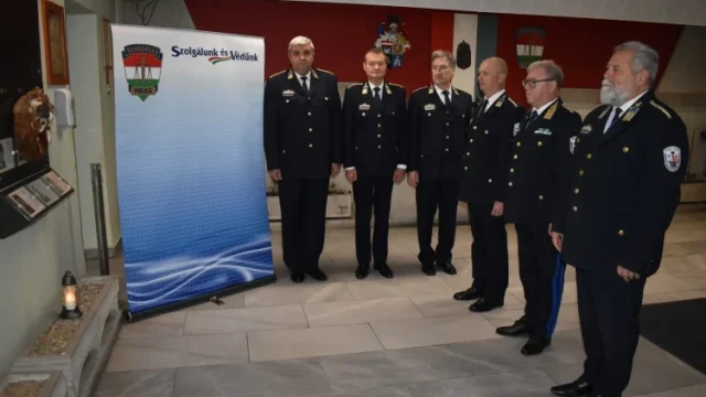 Halottak napja alkalmából emlékeztek meg a Borsod-Abaúj-Zemplén megyei rendőrök