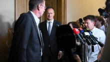 Zárt ülésen hallgatta meg a nemzetbiztonsági bizottság Szijjártó Pétert