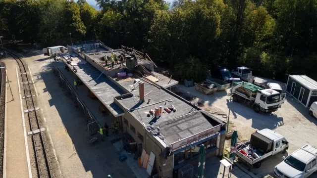 Teljesen megújul a Gyermekvasút Szépjuhászné megállóhelye