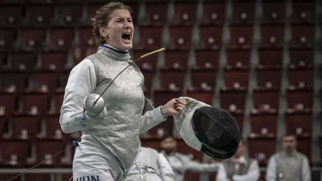 Bronzérmet szerzett Pásztor Flóra a veszprémi katonai vívó-világbajnokságon