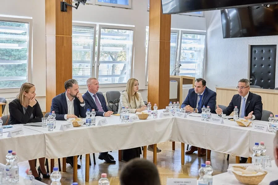Rendőrségi állapotok és megerősített szolgálat Győrben