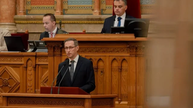 Az Országgyűlés megtárgyalta a Magyar Nemzeti Bank 2025-ös beszámolóját