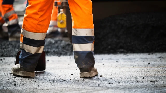 Műanyag palackokból építettek utat Sanghajban: innovatív megoldás a hulladékkezelésre