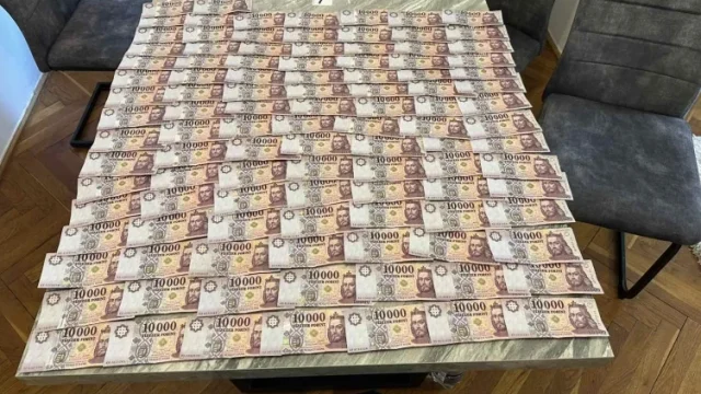 Hétmillió forintot loptak el a váci betörők, akiket Gödön fogtak el a rendőrök