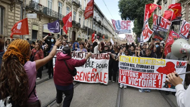 Negyedszerre vonultak utcára a tiltakozó francia középiskolások