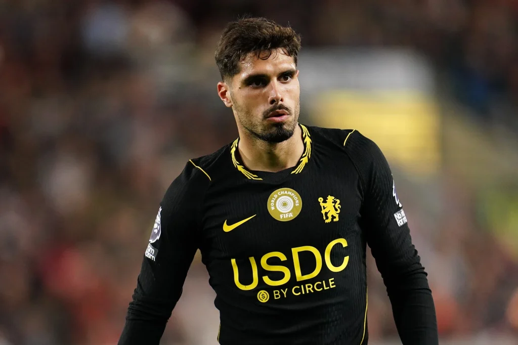 Neto kétszer is lecsapott, a Chelsea január óta először nyert kapott gól nélkül