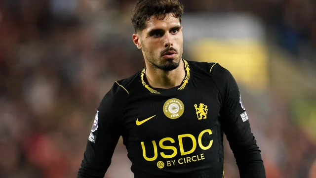Neto kétszer is lecsapott, a Chelsea január óta először nyert kapott gól nélkül