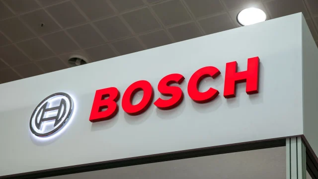 Országos mesterséges intelligencia oktatási programot indított a Bosch középiskolásoknak