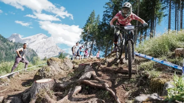 Öt magyar kerékpáros indul az olaszországi enduro világbajnokságon Finale Liguréban
