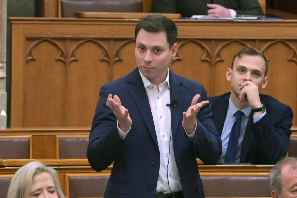 Parlamenti vita a közmédia átalakításáról és a környezetvédelmi szabályokról