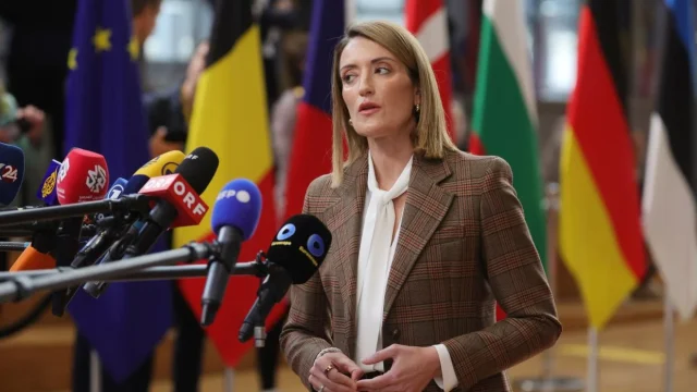 Roberta Metsola szerint nem valósíthatók meg az uniós célok a szükséges források biztosítása nélkül