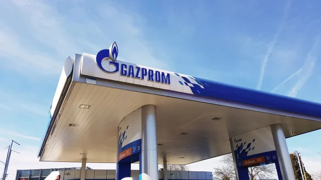 Román üzletemberek vásárolták meg a Gazprom romániai töltőállomásait