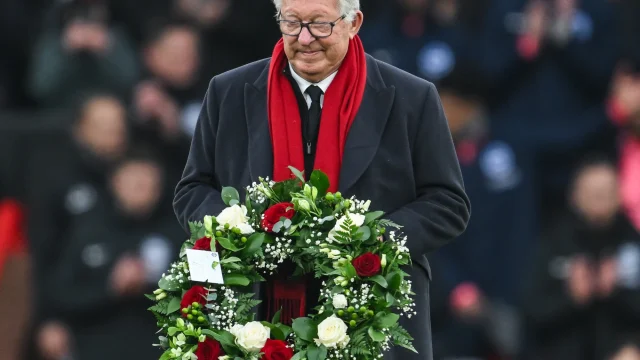 Sir Alex Ferguson felidézte az agyvérzése utáni nehéz felépülést és a Manchester United sorsfordító döntéseit