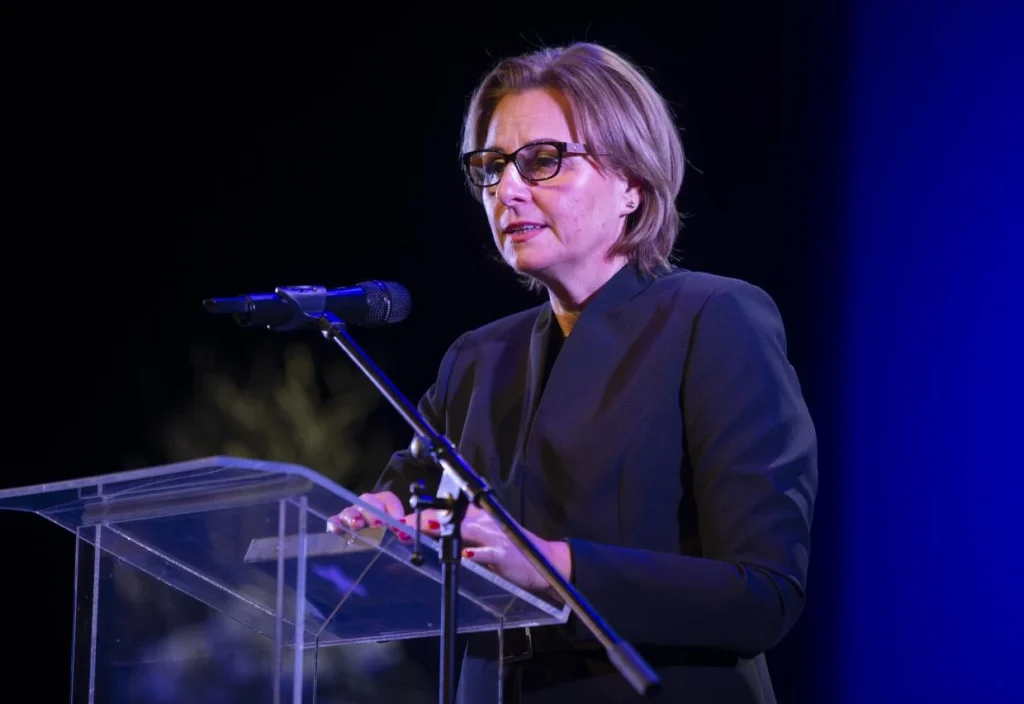 Szerkezeti átalakítást és takarékossági intézkedéseket kezdeményez Kecskemét polgármestere
