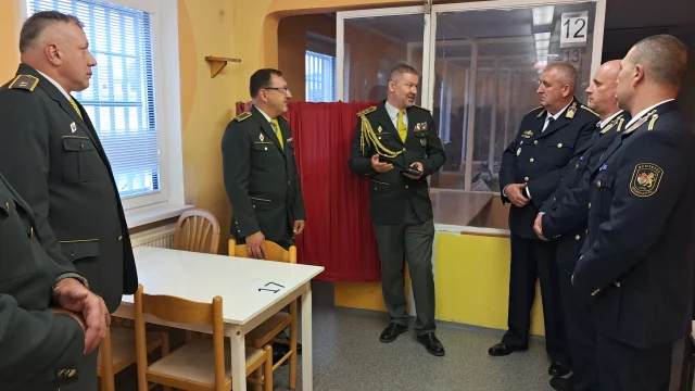Szlovák kitüntetést kapott a Sátoraljaújhelyi Fegyház és Börtön parancsnoka