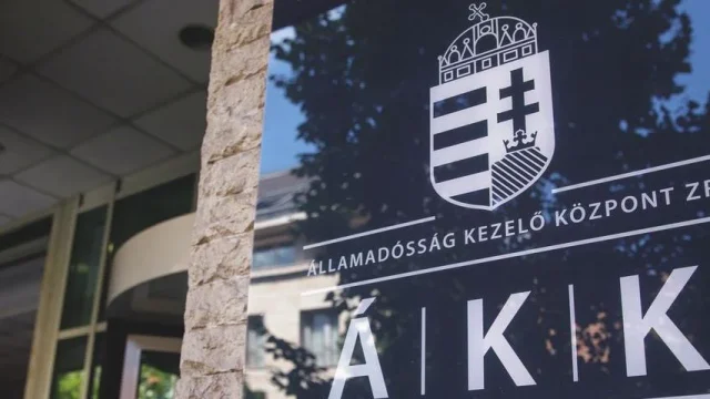 Tardos Gergely: az euró bevezetése felé haladva csökkenhetnek a piaci hozamok