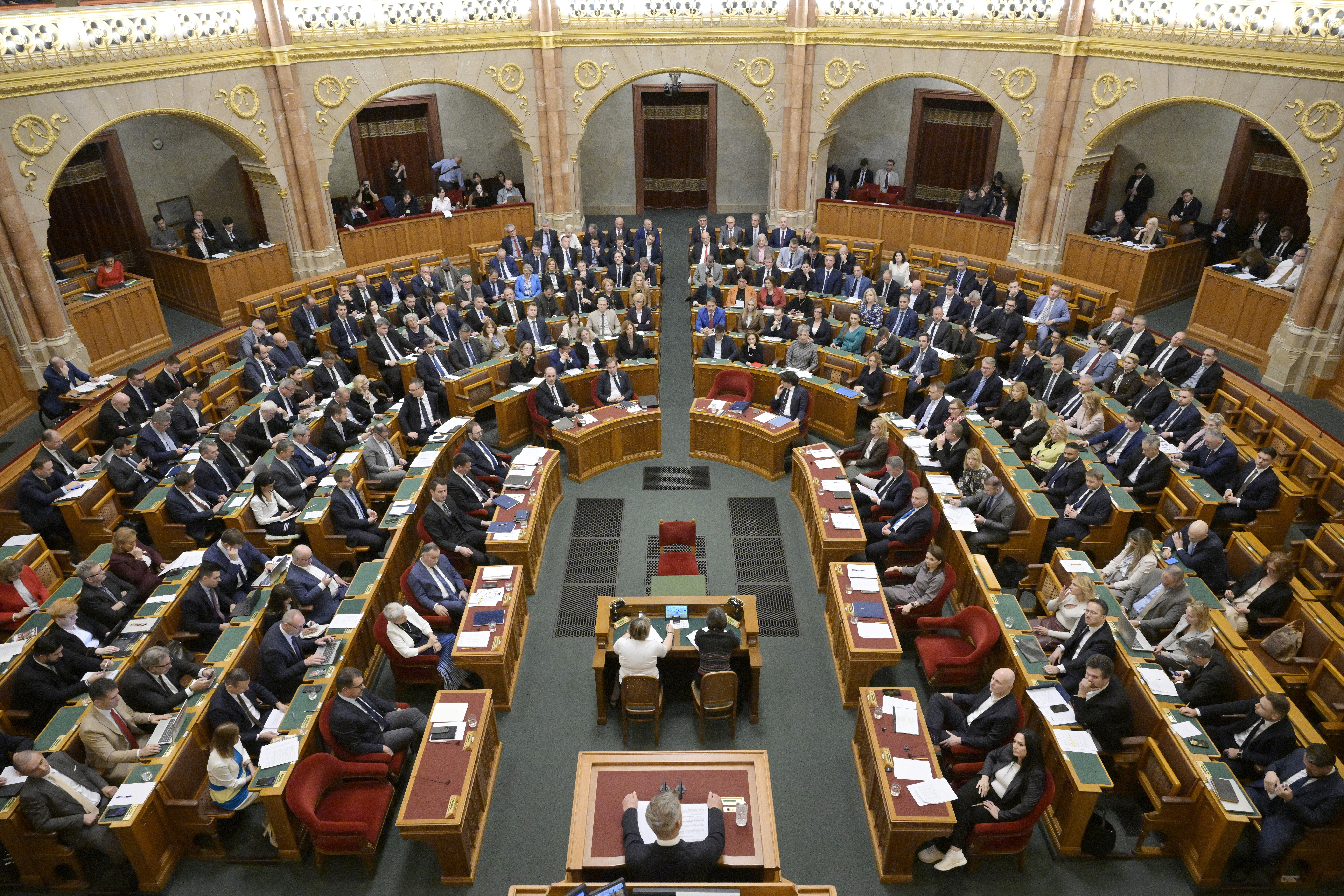 Több támogatást kapnak és kevesebb szolidaritási hozzájárulást fizetnek az önkormányzatok 2027-ben