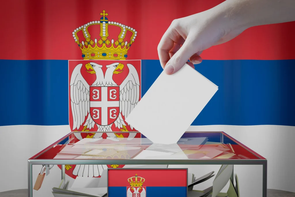 Több mint 16 ezer megfigyelő követi a vasárnapi szerbiai választásokat