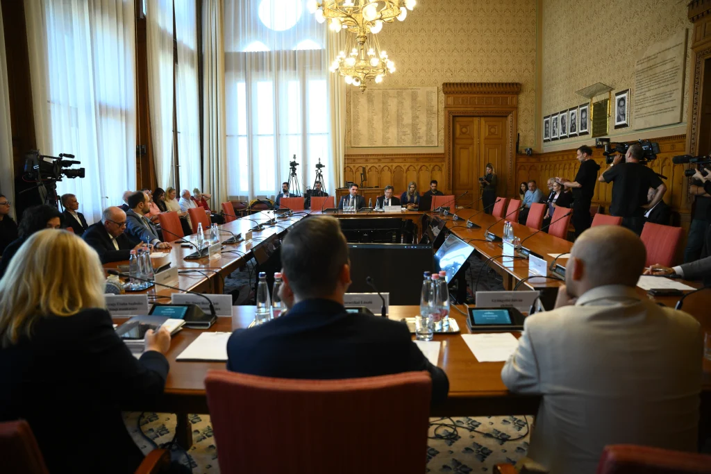 Kiss Ferenc volt végrehajtó tett vallomást az Országgyűlés vizsgálóbizottsága előtt